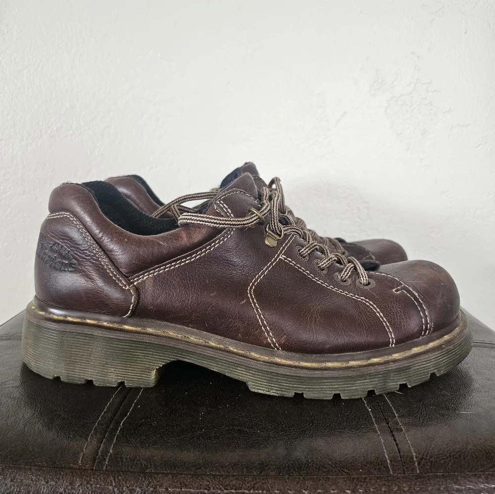 Dr. Martens rugged dark